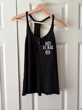 VS Pink Black Tank Top Bed is Bae